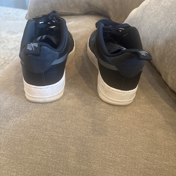 Nike Air Force 1 React “Black/Smoke Grey/Orange - Picture 4 of 6